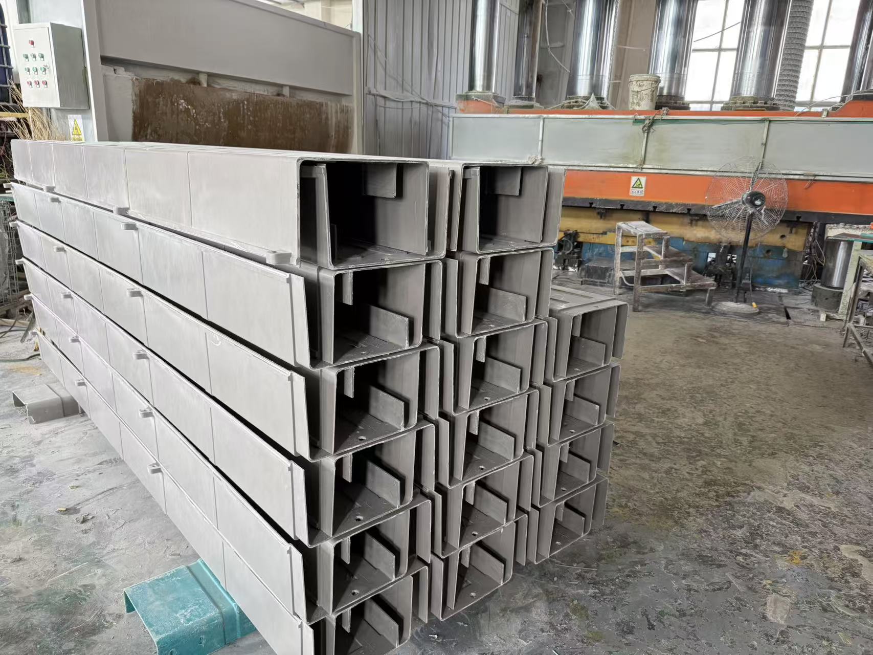SMC Molded Cable Trough